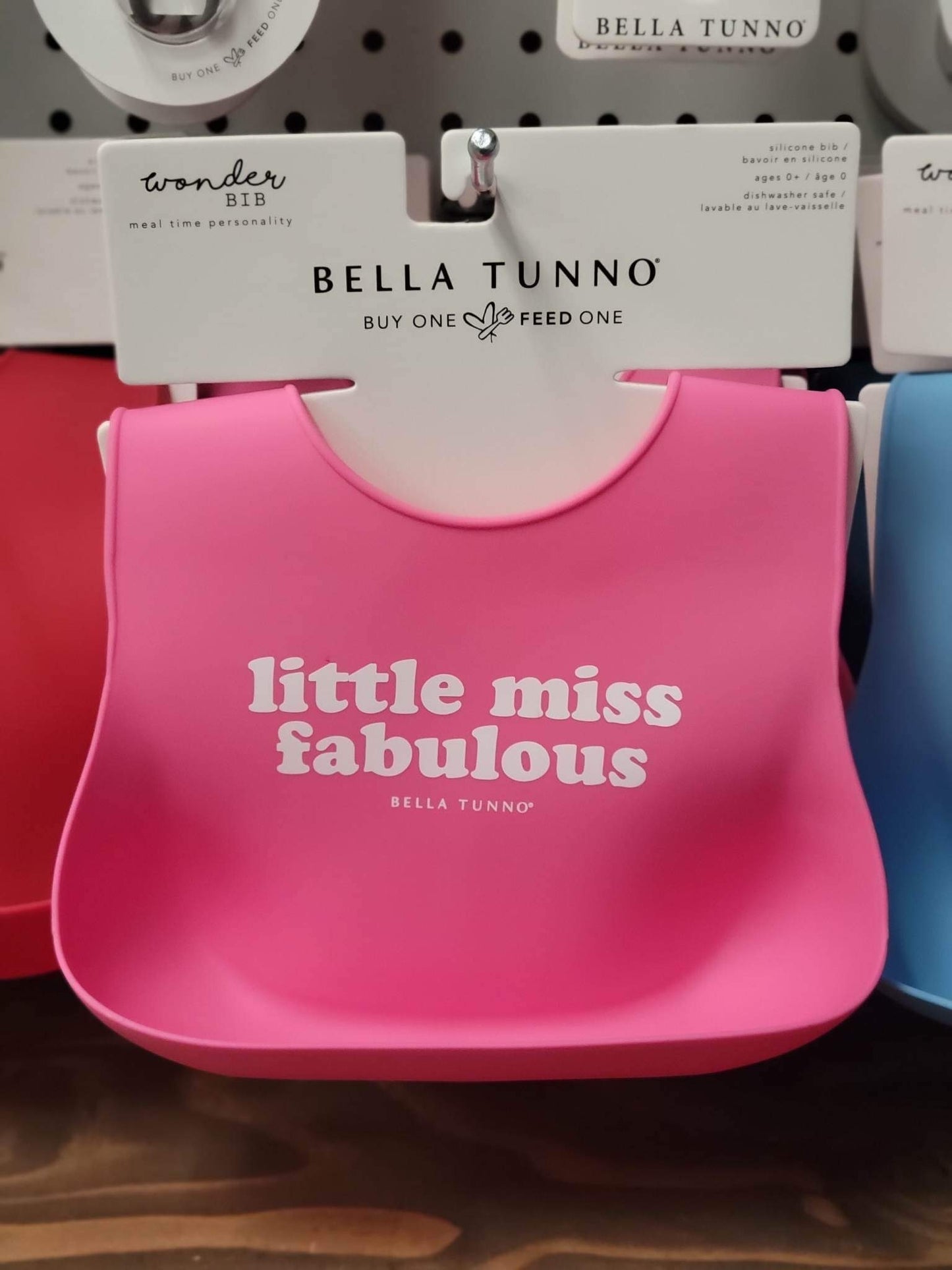 Wonder Bibs