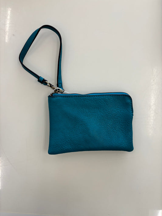 Pippa Wristlet Pouch