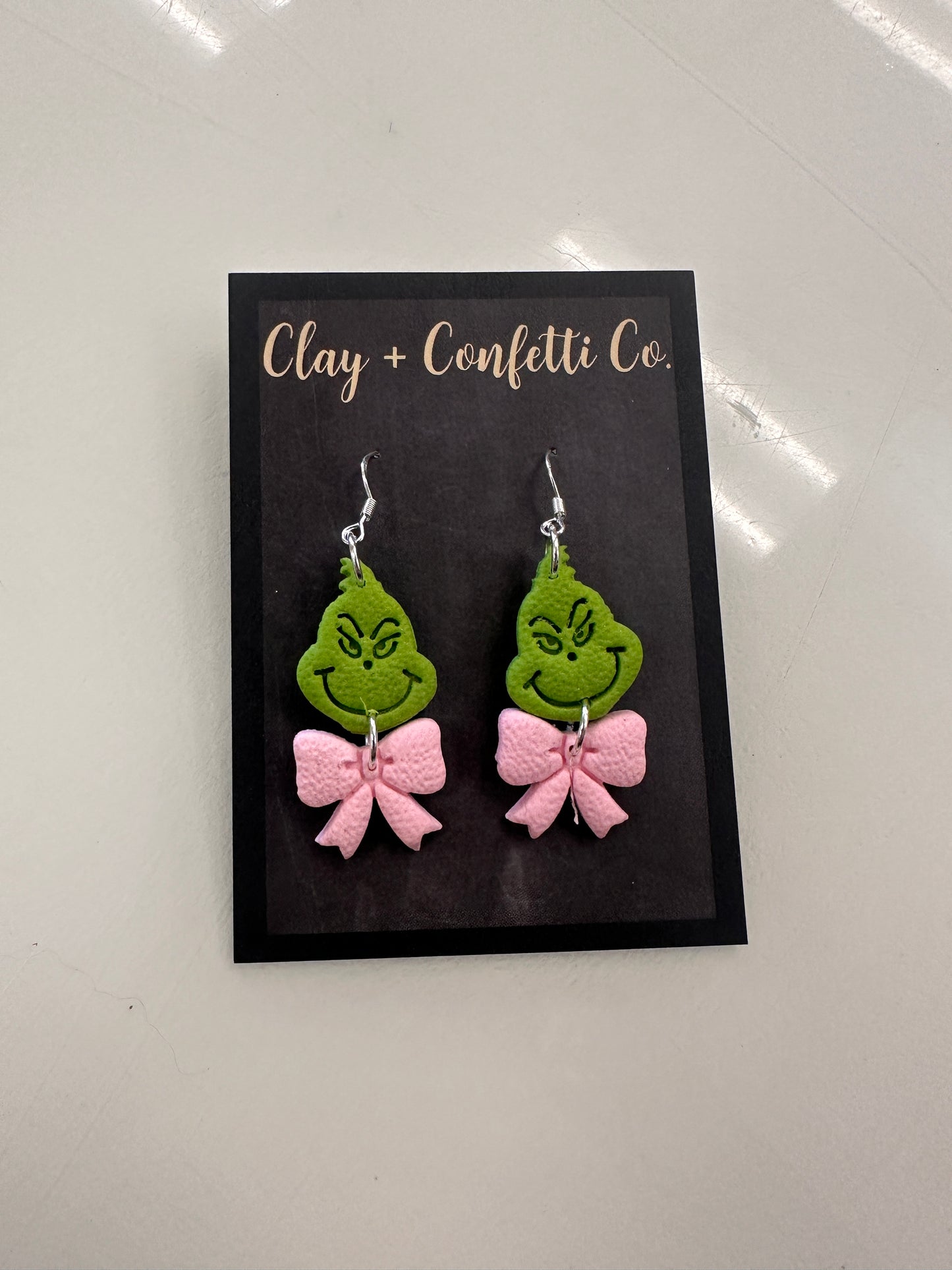 Grinch Pink Neck Bow Dangles