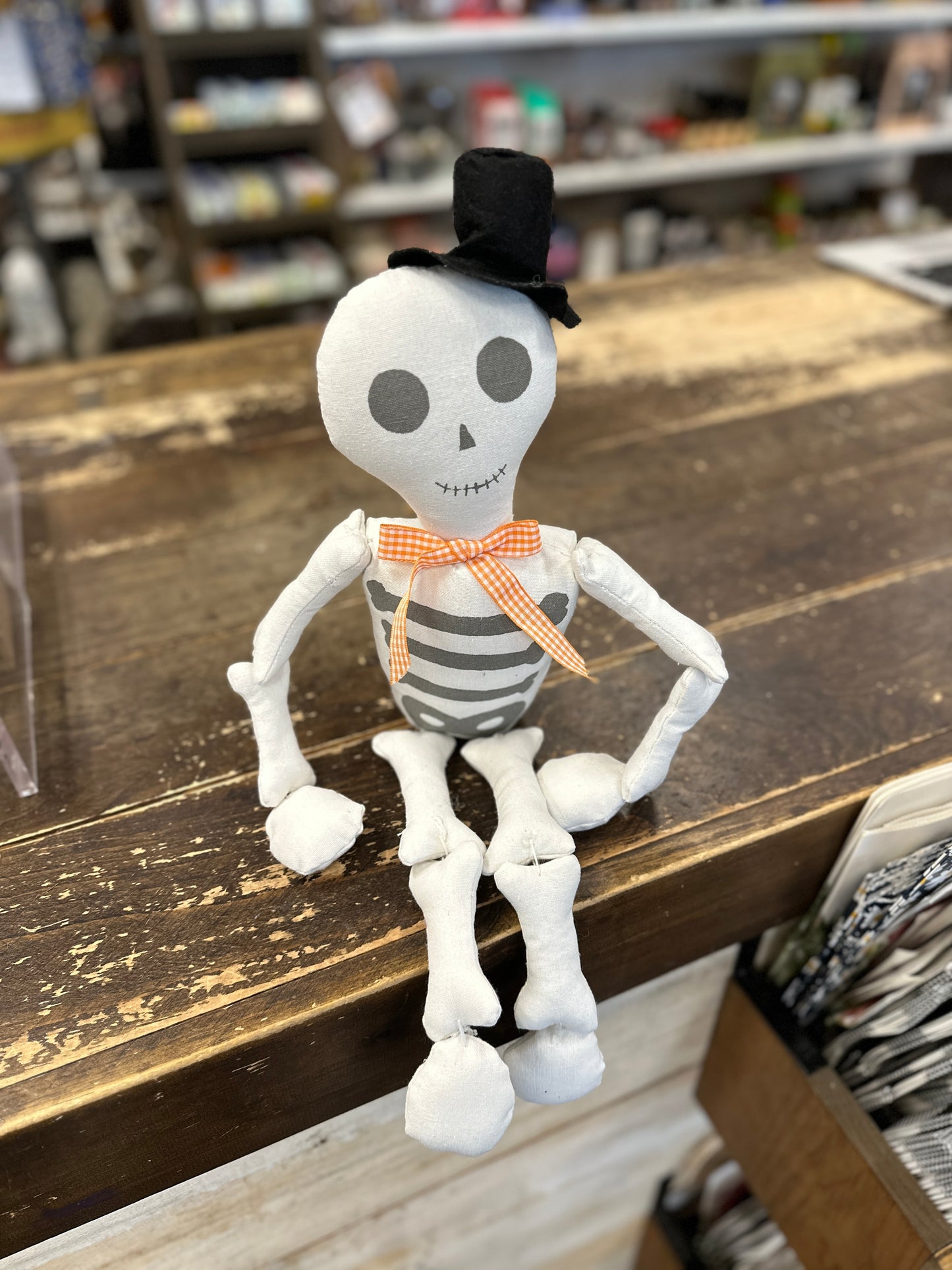 Skeleton Shelf Sitter